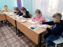 Продолжаются занятия в Воскресной школе, при Свято-Троицком Соборе г.Шарыпово. 4