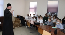 СЕЛЬСКИЕ ШКОЛЬНИКИ УЧИЛИСЬ ПИСАТЬ ПОСТЫ И БРАТЬ ИНТЕРВЬЮ 8