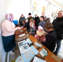 Выставка старинных православных книг в Петропавловском храме города Ужур