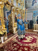 Шарыповский благочинный сослужил правящему архиерею на литургии в городе Ачинск 2