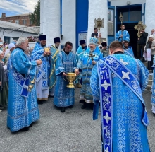 Шарыповский благочинный сослужил правящему архиерею на литургии в городе Ачинск 8