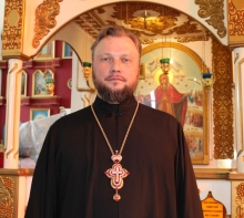 Сегодня свой день Рождения отмечает наш дорогой отец благочинный, настоятель Свято-Троицкого собора протоиерей Павел Евгеньевич Фролов