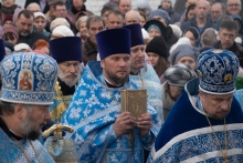 Шарыповский благочинный сослужил правящему архиерею на праздничной литургии в городе Ачинск 5