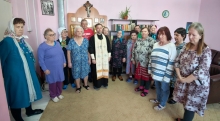 Жители социального учреждения в селе Родники помолились о здравии 1