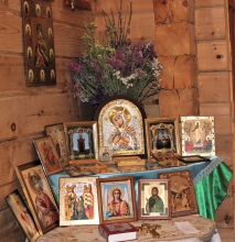 <strong>Престольный праздник отметили в храме села Холмогорское</strong>