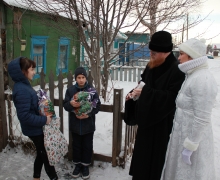 Рождество приходит в многодетные семьи Ужурского района 2