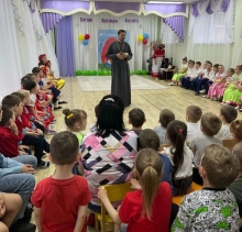 Сегодня, 15 мая на базе Новосёловского детского сада Малышок №11 состоялся районный детский фестиваль «Светлая Пасхальная благодать». 1