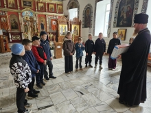 В храме города Ужура поддержали первоклассников 4