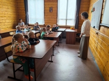 При храме села Солгон провели уроки о вере и культуре для школьников и дошкольников 8